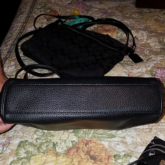 Anne Klein - Picture 3 of 3